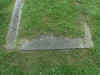 grave1.jpg (59336 bytes)